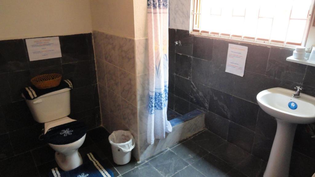 Hostal Del Piamonte Quito Bagian luar foto