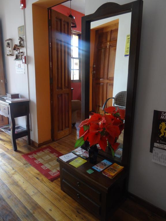 Hostal Del Piamonte Quito Bagian luar foto
