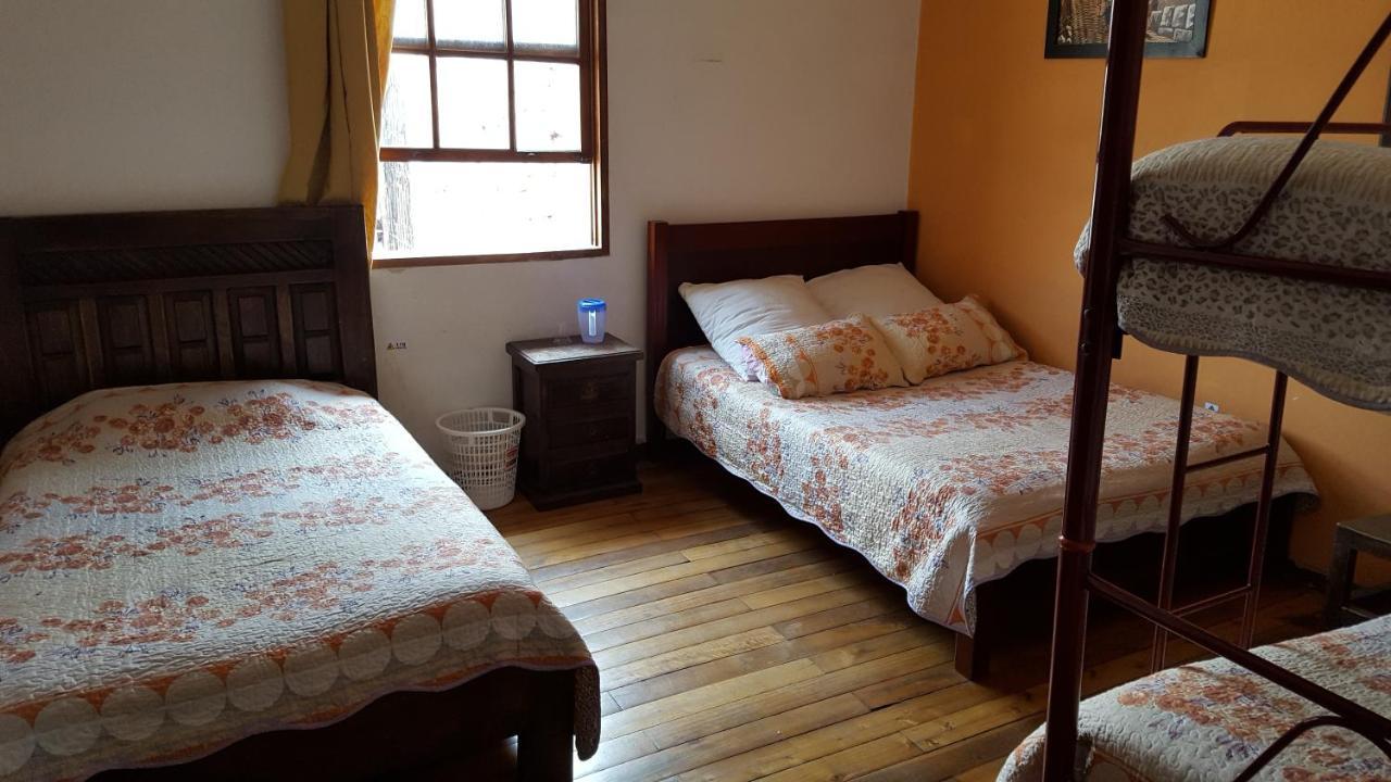 Hostal Del Piamonte Quito Bagian luar foto